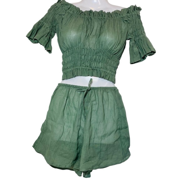 Andi Bagus Green Off-Shoulder Smocked Top and Drawstring Shorts Set NWOT Sz-S/M - Picture 1 of 6